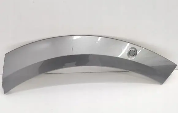 Volvo XC60 Front bumper splitter molding 31650213