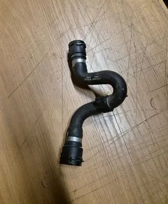Opel Insignia B Engine coolant pipe/hose 39087133