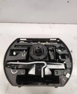 Citroen DS7 Crossback Tool set 9817224380