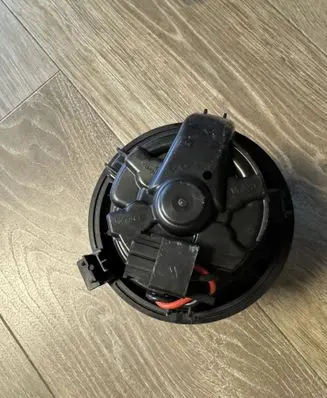 Renault Arkana Heater fan/blower 74T51023C