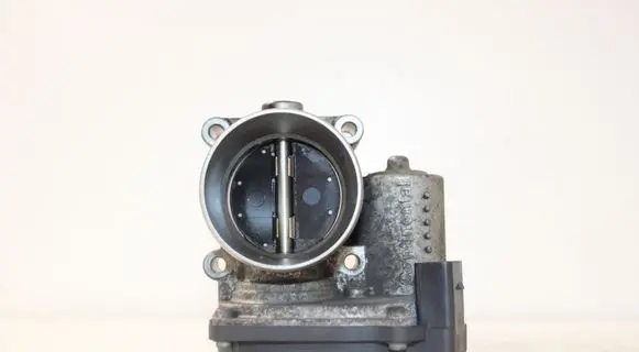 Skoda Octavia Mk2 (1Z) Throttle valve 03C133062S