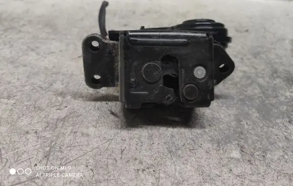 Toyota Auris 150 Tailgate/trunk/boot lock/catch/latch