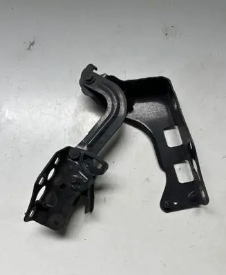 Mercedes-Benz GLC C253 Engine bonnet/hood hinges