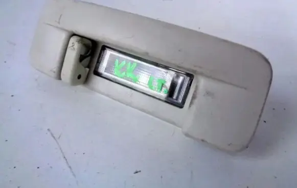 Jeep Liberty Headlining lighting console trim 