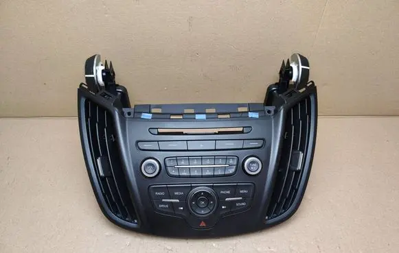 Ford Escape III Head unit multimedia control 