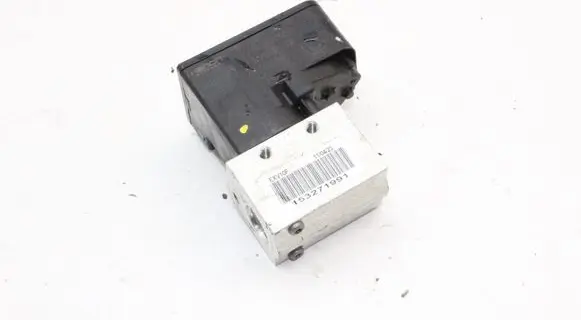 Audi E-tron GT Air conditioning (A/C) expansion valve 4M0816682E
