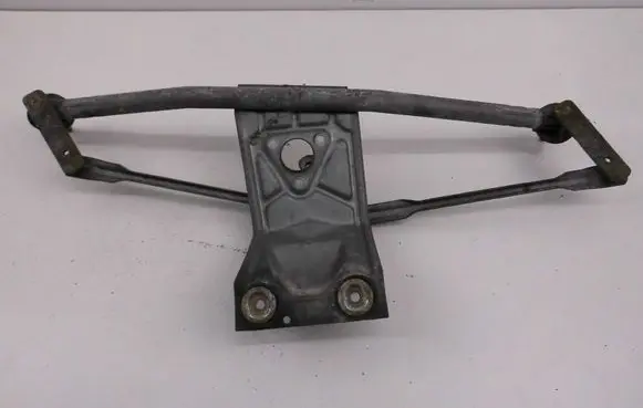 Ford Escort Front wiper linkage 