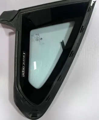 BMW 4 F36 Gran coupe Rear side window 43R00049 E000255 DOT24M25AS2