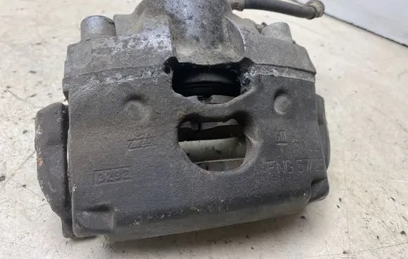 Opel Vectra C Front brake caliper FNG5725 6002