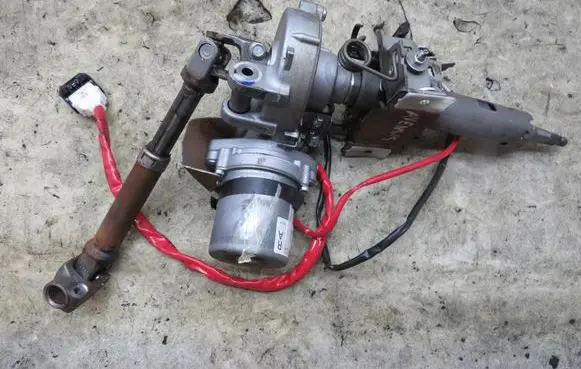 Toyota Avensis T270 Steering wheel axle 45250-05591