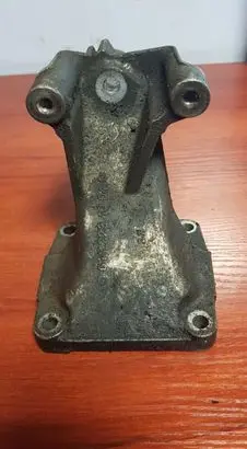 Mercedes-Benz E W210 Engine mounting bracket 6112231004