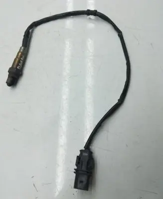 Volkswagen Tiguan Lambda probe sensor 03C906262 0258017210211