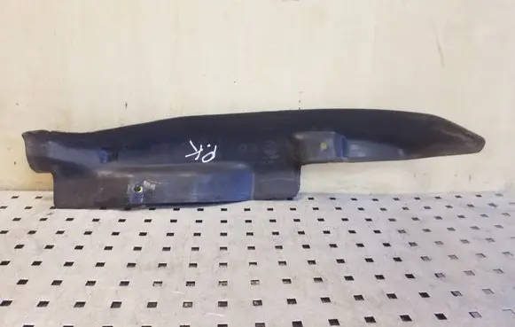 Skoda Octavia Mk2 (1Z) Fender end trim 1Z0821111