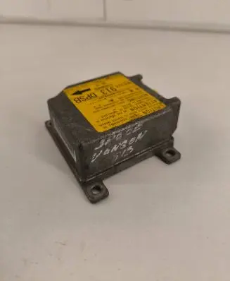 Mitsubishi Space Wagon Airbag control unit/module MR324913 4079353461