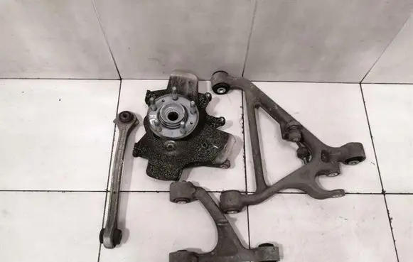 Aston Martin Vantage III Rear suspension assembly kit set 8D335A971AB