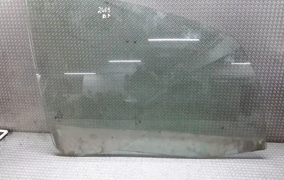 Mitsubishi Colt Front door window glass four-door