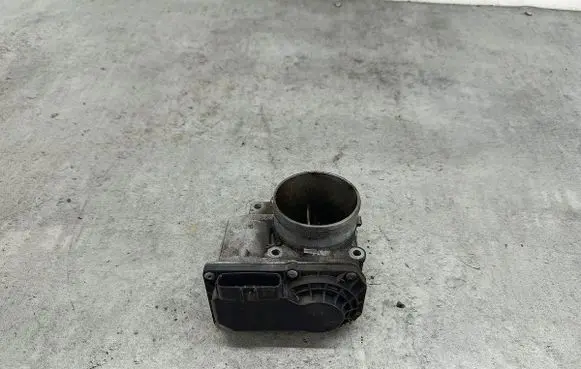 Subaru Forester SH Throttle body valve 16112AA260
