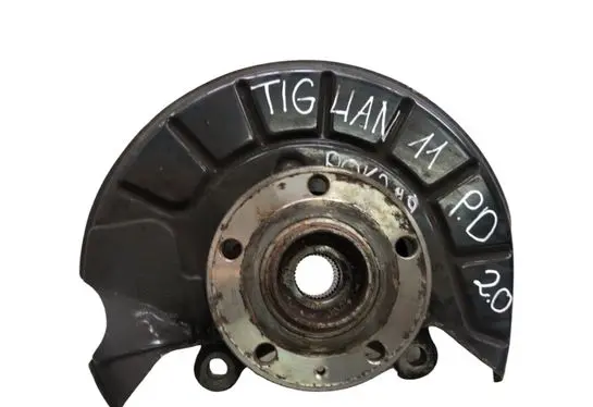 Volkswagen Tiguan Front wheel hub 1K0615312F