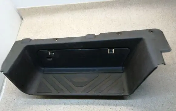 Ford Transit Front sill trim cover YC15V13246ALW YC15V13200ANW
