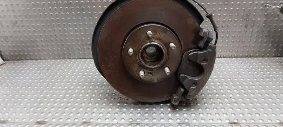 Ford Focus Front wheel hub spindle knuckle AV61-3K170-DAC