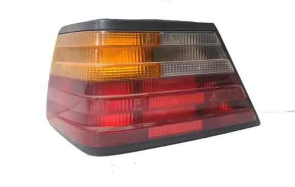 Mercedes-Benz E W124 Rear/tail lights 0153373R3