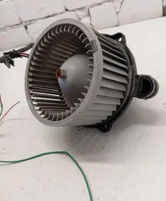Ford Ranger Heater fan/blower F00S3B2445