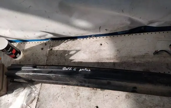 Volkswagen Golf VI Rear beam 