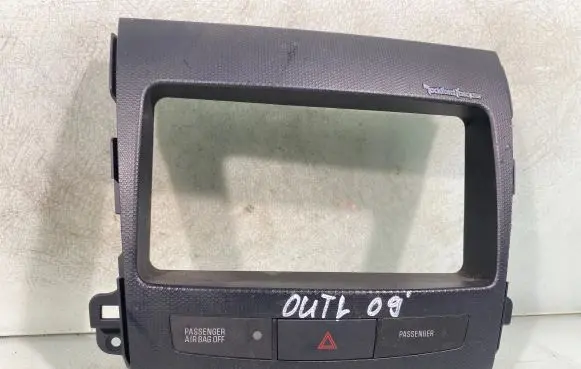 Mitsubishi Outlander Dashboard center trim panel 8002a074xa