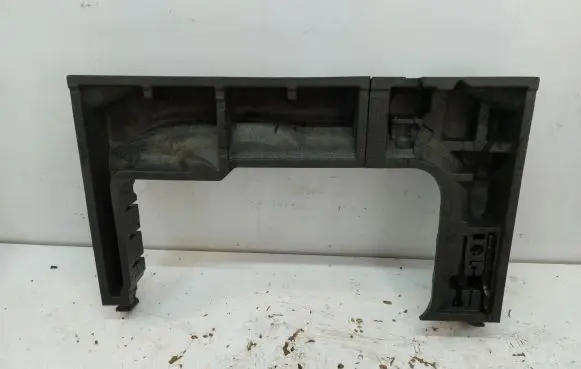 Skoda Octavia Mk4 Spare wheel section trim 5E3858857
