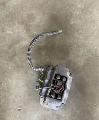Porsche Cayenne (9PA) Rear brake caliper 20767303