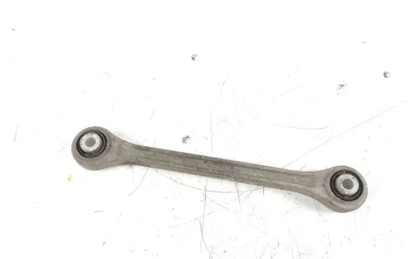 Rear control arm