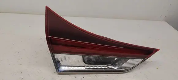 Toyota Auris E180 Tailgate rear/tail lights 02344