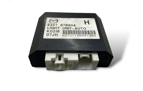 Mazda CX-7 Light module LCM E22767890A K1954