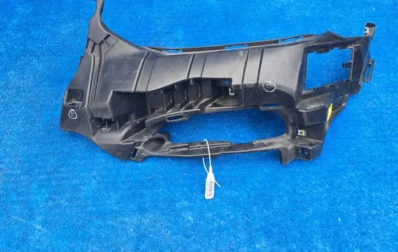 BMW X4 G02 Fog light bracket 8064595
