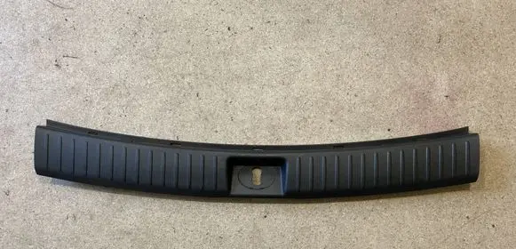 KIA Sorento IV Trunk/boot sill cover protection 85775P2000