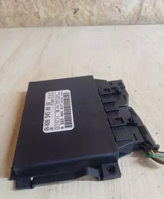 Mercedes-Benz E W210 Parking PDC control unit/module 0265450932 0263004017 933M034M