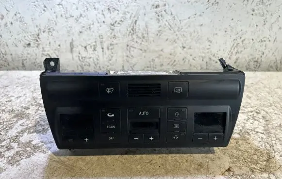 Audi A6 S6 C5 4B Climate control unit 4B0820043F 5HB00760404 307D610000
