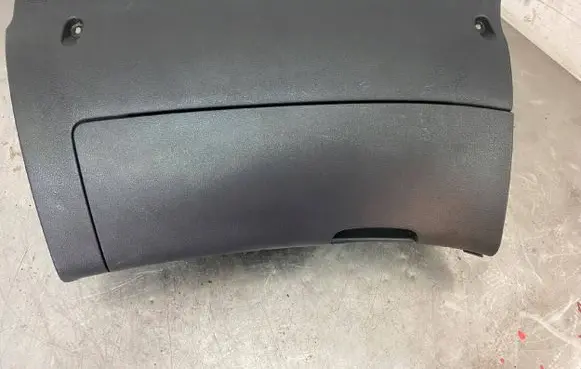 Skoda Octavia Mk2 (1Z) Glove box 1Z1857097