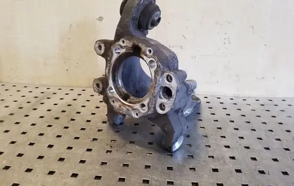BMW X5 E53 Rear wheel hub