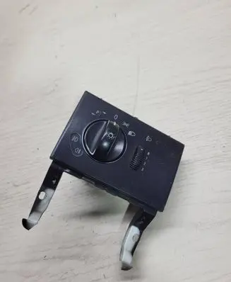 Mercedes-Benz Vito Viano W639 Light switch A6395450204 ZGS003