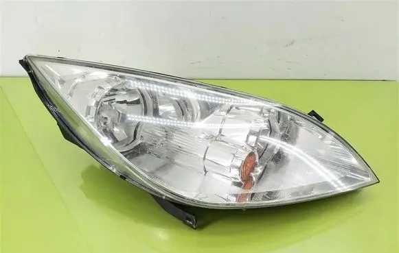 Mitsubishi Colt CZ3 Headlight/headlamp 0301208202