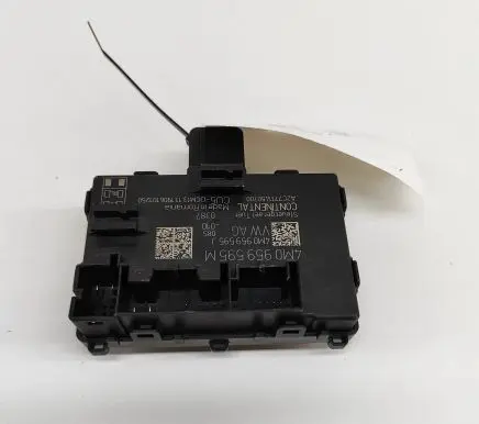 Audi e-tron Door control unit/module 4M0959595M 4M0959595J