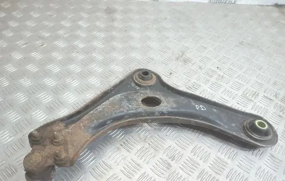 Citroen C4 Cactus Front lower control arm/wishbone