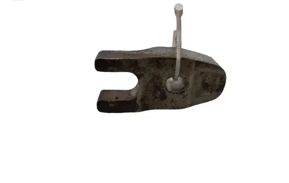 Volvo V40 Cross country Fuel Injector clamp holder
