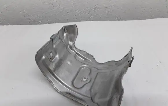 Ford Focus Heat shield in engine bay AM519N454DB R151A
