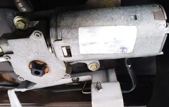 Mitsubishi Carisma Sunroof motor/actuator 404142