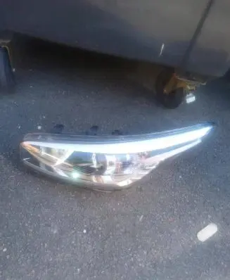 KIA Ceed Headlight/headlamp 92101A2010