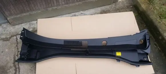 Toyota C-HR I Wiper trim