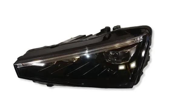 Skoda Scala Headlight/headlamp 657941015A 90176078