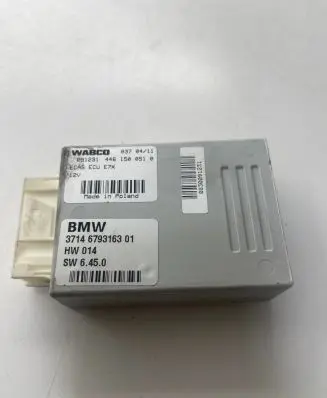 BMW X5 E70 Air suspension control unit module (rear) 6793163 091231 4461500510